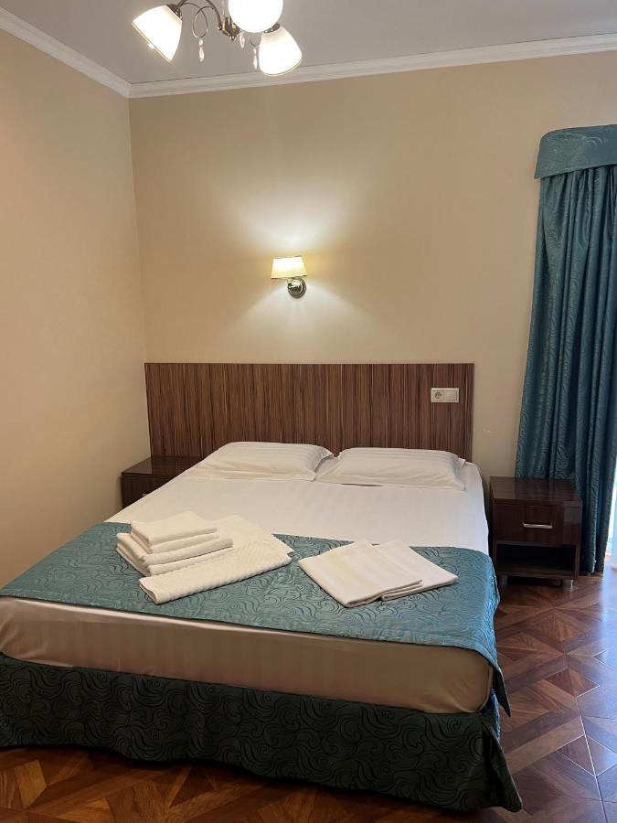 Guest House Ritsa 가그라 외부 사진